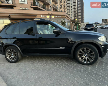 Черный БМВ Х5, объемом двигателя 3 л и пробегом 195 тыс. км за 15000 $, фото 2 на Automoto.ua