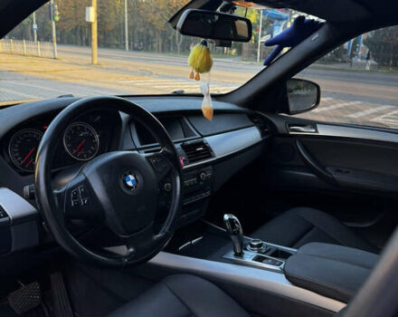 Черный БМВ Х5, объемом двигателя 2.98 л и пробегом 241 тыс. км за 15700 $, фото 10 на Automoto.ua