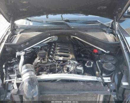 Чорний БМВ Х5, об'ємом двигуна 3 л та пробігом 209 тис. км за 1500 $, фото 9 на Automoto.ua
