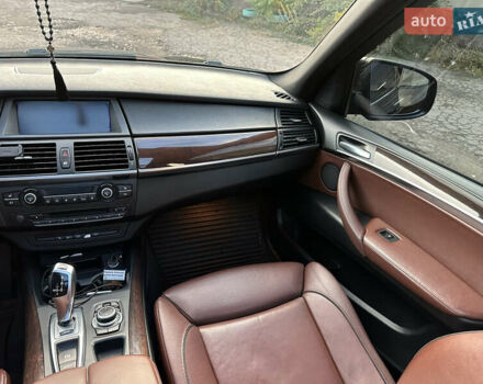 БМВ Х5 2012 в Николаеве на Automoto.ua Черный БМВ Х5, объемом двигателя 3 л и пробегом 299 тыс. км за 19500 $, фото 36 на Automoto.ua