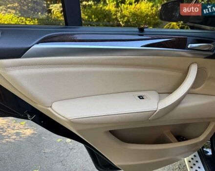 Чорний БМВ Х5, об'ємом двигуна 3 л та пробігом 119 тис. км за 14690 $, фото 17 на Automoto.ua