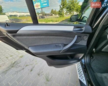 Чорний БМВ Х5, об'ємом двигуна 3 л та пробігом 218 тис. км за 17750 $, фото 65 на Automoto.ua