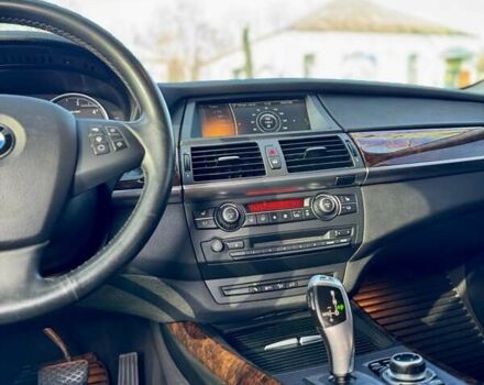 Черный БМВ Х5, объемом двигателя 2.99 л и пробегом 305 тыс. км за 17300 $, фото 38 на Automoto.ua