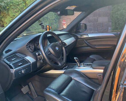 Черный БМВ Х5, объемом двигателя 3.5 л и пробегом 214 тыс. км за 19000 $, фото 7 на Automoto.ua