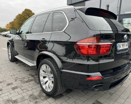 Чорний БМВ Х5, об'ємом двигуна 3 л та пробігом 335 тис. км за 17500 $, фото 4 на Automoto.ua
