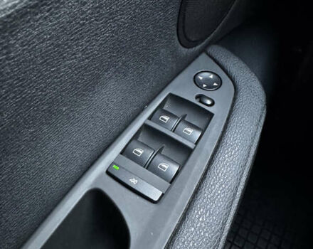 Черный БМВ Х5, объемом двигателя 2.98 л и пробегом 241 тыс. км за 15700 $, фото 9 на Automoto.ua