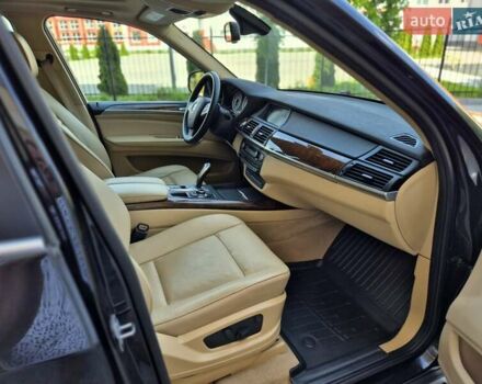 Черный БМВ Х5, объемом двигателя 2.99 л и пробегом 370 тыс. км за 16200 $, фото 23 на Automoto.ua