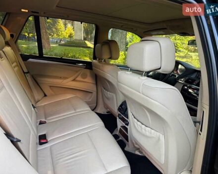 Чорний БМВ Х5, об'ємом двигуна 3 л та пробігом 119 тис. км за 14690 $, фото 22 на Automoto.ua