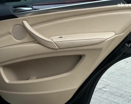 Чорний БМВ Х5, об'ємом двигуна 3 л та пробігом 349 тис. км за 17690 $, фото 19 на Automoto.ua