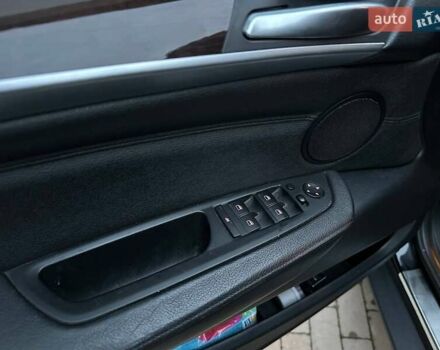 Чорний БМВ Х5, об'ємом двигуна 3 л та пробігом 237 тис. км за 22500 $, фото 23 на Automoto.ua
