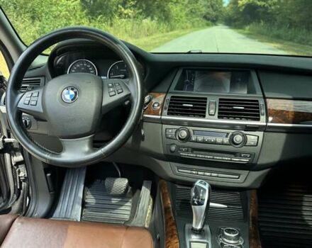 Черный БМВ Х5, объемом двигателя 2.99 л и пробегом 305 тыс. км за 17700 $, фото 22 на Automoto.ua