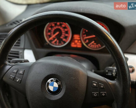 Чорний БМВ Х5, об'ємом двигуна 3 л та пробігом 189 тис. км за 13500 $, фото 56 на Automoto.ua