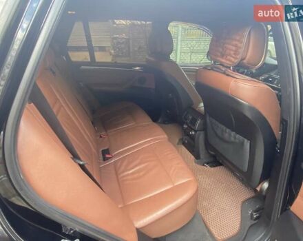 Черный БМВ Х5, объемом двигателя 3 л и пробегом 250 тыс. км за 22000 $, фото 2 на Automoto.ua