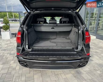 Черный БМВ Х5, объемом двигателя 4.4 л и пробегом 170 тыс. км за 17500 $, фото 28 на Automoto.ua