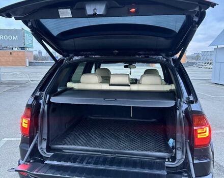 Чорний БМВ Х5, об'ємом двигуна 2.99 л та пробігом 235 тис. км за 21000 $, фото 16 на Automoto.ua