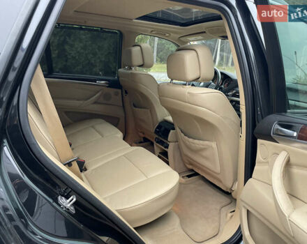 Черный БМВ Х5, объемом двигателя 3 л и пробегом 249 тыс. км за 16150 $, фото 28 на Automoto.ua