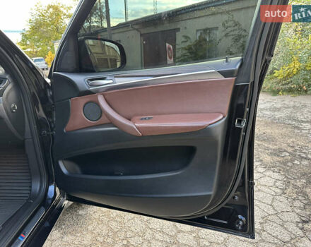 БМВ Х5 2012 в Николаеве на Automoto.ua Черный БМВ Х5, объемом двигателя 3 л и пробегом 299 тыс. км за 19500 $, фото 30 на Automoto.ua