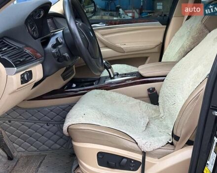 Черный БМВ Х5, объемом двигателя 3 л и пробегом 349 тыс. км за 17690 $, фото 14 на Automoto.ua