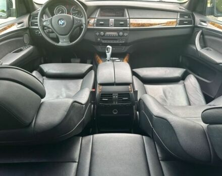 Черный БМВ Х5, объемом двигателя 3 л и пробегом 217 тыс. км за 4000 $, фото 5 на Automoto.ua