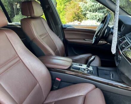 Чорний БМВ Х5, об'ємом двигуна 3 л та пробігом 214 тис. км за 22900 $, фото 16 на Automoto.ua