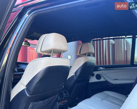 Чорний БМВ Х5, об'ємом двигуна 3 л та пробігом 311 тис. км за 17250 $, фото 40 на Automoto.ua