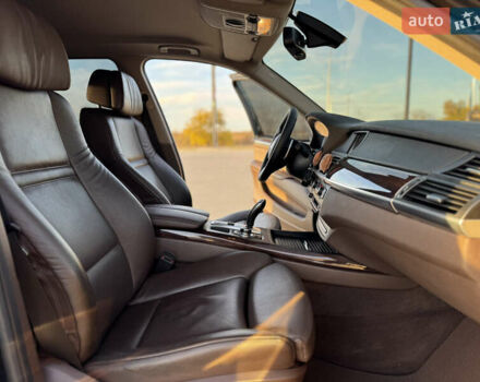 Черный БМВ Х5, объемом двигателя 3 л и пробегом 180 тыс. км за 20999 $, фото 23 на Automoto.ua