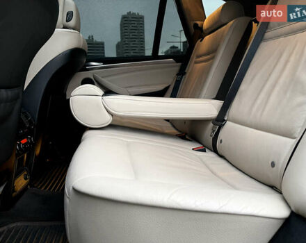 Чорний БМВ Х5, об'ємом двигуна 2.98 л та пробігом 165 тис. км за 13500 $, фото 32 на Automoto.ua