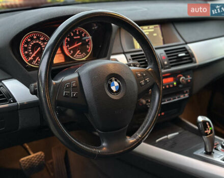 Чорний БМВ Х5, об'ємом двигуна 3 л та пробігом 189 тис. км за 13500 $, фото 61 на Automoto.ua