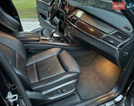 Чорний БМВ Х5, об'ємом двигуна 3 л та пробігом 237 тис. км за 22500 $, фото 32 на Automoto.ua