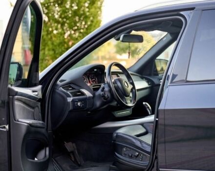 Черный БМВ Х5, объемом двигателя 3 л и пробегом 187 тыс. км за 4000 $, фото 5 на Automoto.ua