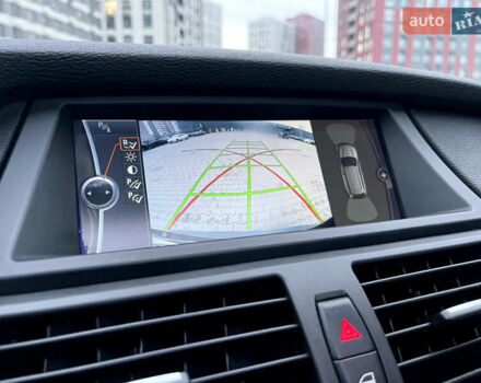 Чорний БМВ Х5, об'ємом двигуна 2.98 л та пробігом 165 тис. км за 13500 $, фото 4 на Automoto.ua