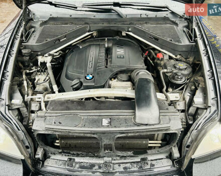 Черный БМВ Х5, объемом двигателя 2.98 л и пробегом 307 тыс. км за 13500 $, фото 5 на Automoto.ua