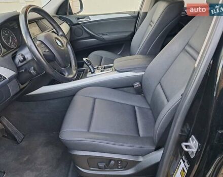 Чорний БМВ Х5, об'ємом двигуна 3 л та пробігом 191 тис. км за 14500 $, фото 68 на Automoto.ua
