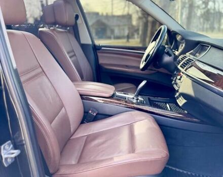 Черный БМВ Х5, объемом двигателя 2.99 л и пробегом 305 тыс. км за 17300 $, фото 49 на Automoto.ua