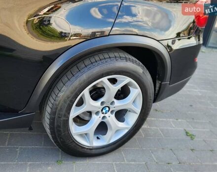 Чорний БМВ Х5, об'ємом двигуна 3 л та пробігом 218 тис. км за 17750 $, фото 31 на Automoto.ua