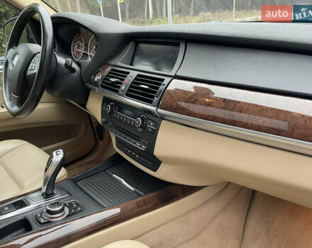 Черный БМВ Х5, объемом двигателя 3 л и пробегом 249 тыс. км за 16150 $, фото 24 на Automoto.ua