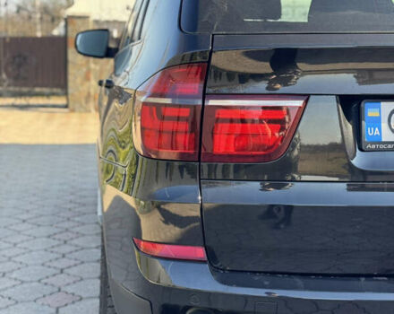 Чорний БМВ Х5, об'ємом двигуна 3 л та пробігом 216 тис. км за 17500 $, фото 5 на Automoto.ua