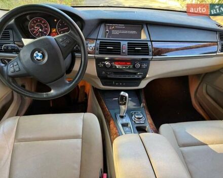 Чорний БМВ Х5, об'ємом двигуна 3 л та пробігом 119 тис. км за 14690 $, фото 19 на Automoto.ua