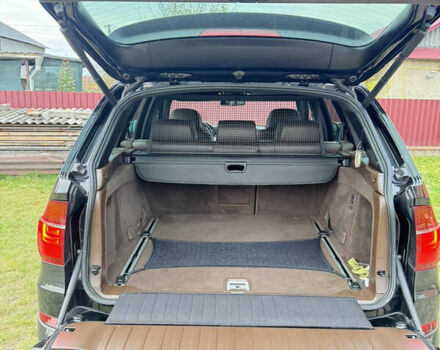 Черный БМВ Х5, объемом двигателя 3 л и пробегом 247 тыс. км за 20000 $, фото 2 на Automoto.ua