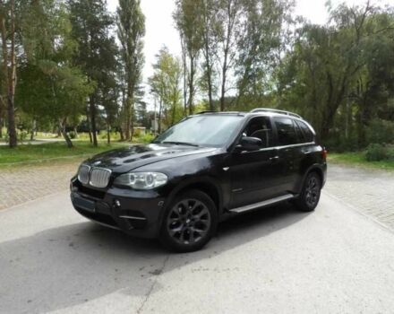 Черный БМВ Х5, объемом двигателя 3 л и пробегом 140 тыс. км за 11500 $, фото 1 на Automoto.ua
