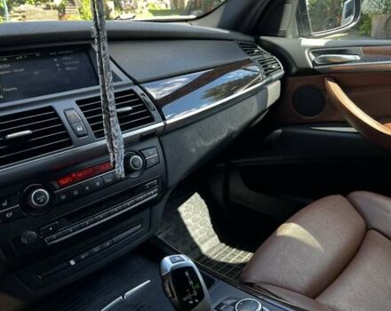 Чорний БМВ Х5, об'ємом двигуна 3 л та пробігом 214 тис. км за 22900 $, фото 12 на Automoto.ua