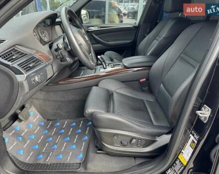 Черный БМВ Х5, объемом двигателя 4.4 л и пробегом 170 тыс. км за 17500 $, фото 20 на Automoto.ua