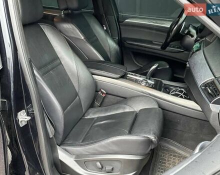Черный БМВ Х5, объемом двигателя 3 л и пробегом 237 тыс. км за 17400 $, фото 10 на Automoto.ua