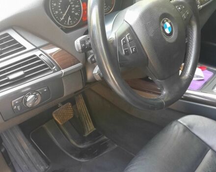 Чорний БМВ Х5, об'ємом двигуна 3 л та пробігом 212 тис. км за 11750 $, фото 4 на Automoto.ua