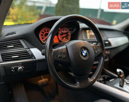 Чорний БМВ Х5, об'ємом двигуна 3 л та пробігом 189 тис. км за 13500 $, фото 53 на Automoto.ua