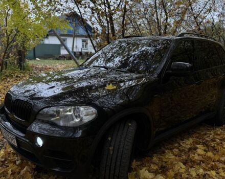 БМВ Х5 2012 в Чернигове на Automoto.ua Черный БМВ Х5, объемом двигателя 3 л и пробегом 307 тыс. км за 18600 $, фото 10 на Automoto.ua