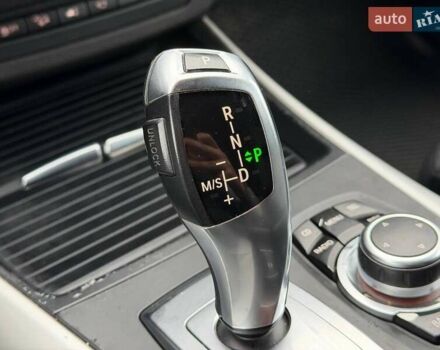 Чорний БМВ Х5, об'ємом двигуна 3 л та пробігом 350 тис. км за 18500 $, фото 62 на Automoto.ua