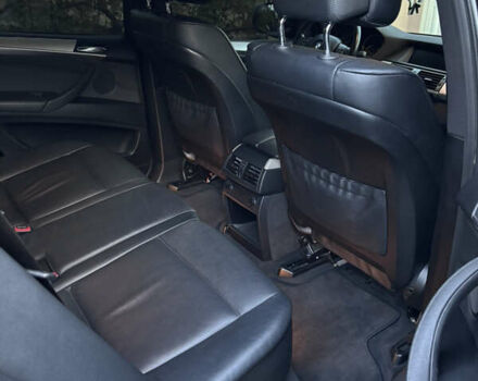 Чорний БМВ Х5, об'ємом двигуна 2.99 л та пробігом 305 тис. км за 22000 $, фото 23 на Automoto.ua