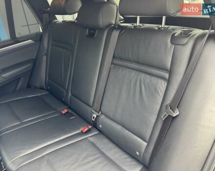 Черный БМВ Х5, объемом двигателя 4.4 л и пробегом 170 тыс. км за 17500 $, фото 26 на Automoto.ua