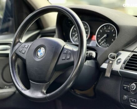 Черный БМВ Х5, объемом двигателя 3 л и пробегом 228 тыс. км за 13900 $, фото 13 на Automoto.ua